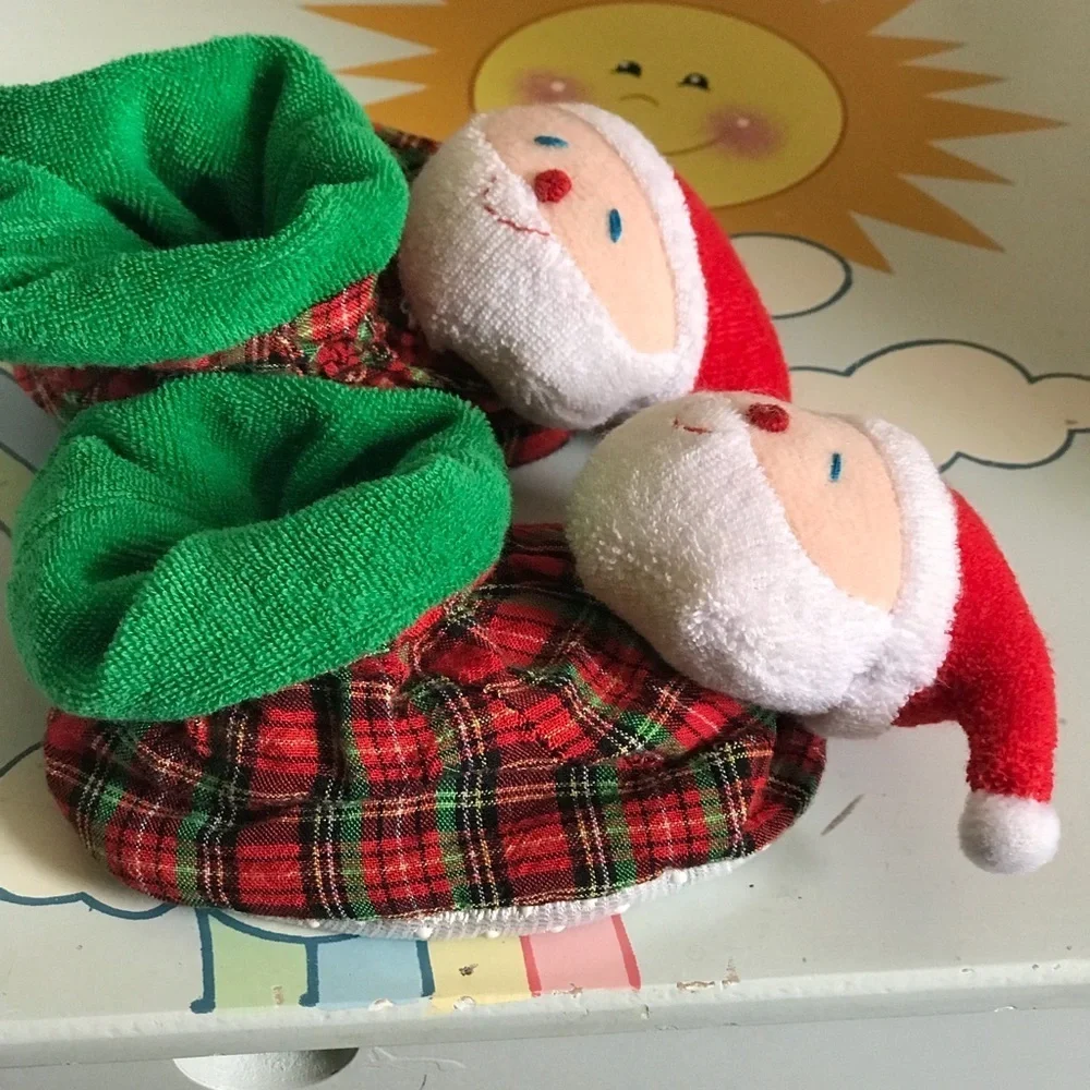 Rare Vintage 1970’s Baby Santa Slippers